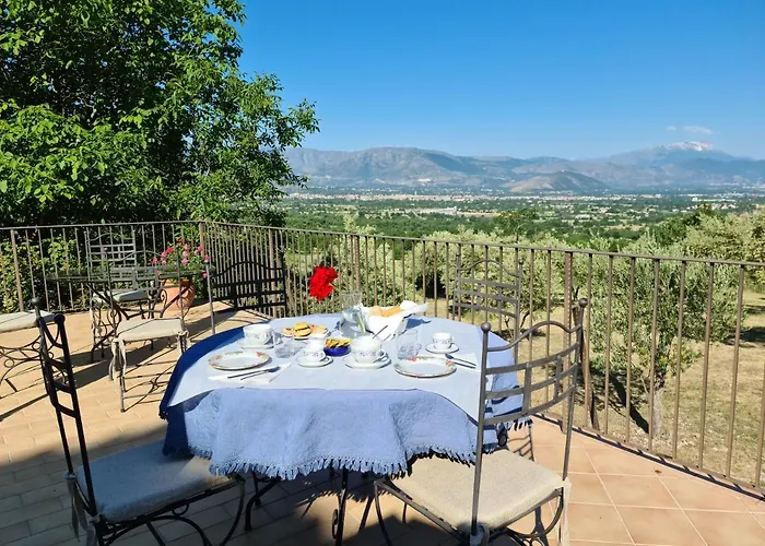 Rocca Lorenizo Bed & Breakfast 4*